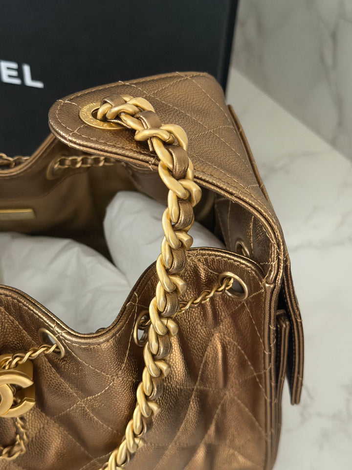 CHANEL 25A 2025 Bronze Caviar aged GHW 25 Hobo Bag size Small
