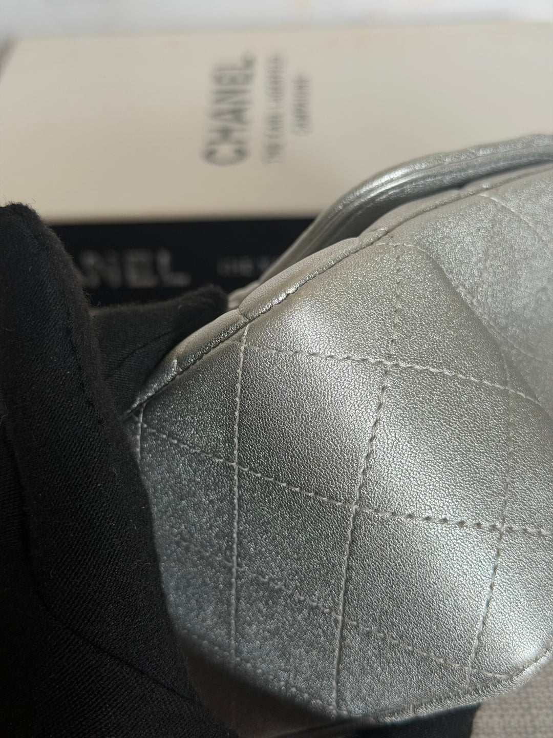 CHANEL Metallic Silver Lambskin SHW Square Mini Flap Bag 2021 21P collection series 31