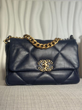 Load image into Gallery viewer, CHANEL 19 Size SMALL 26 cms series 31 Navy Lambskin Mixed Hardware Flap Bag with top handle
