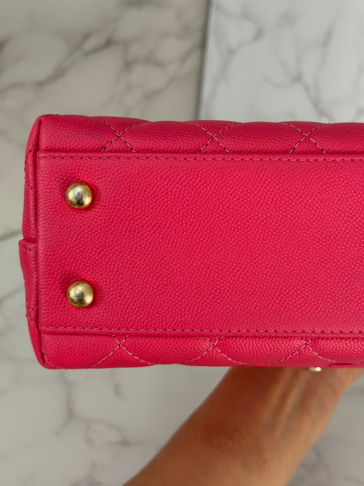 Chanel 23P Collection 2023 Dark Pink Caviar Aged GHW Coco Handle with Detachable Strap and enchained handle size Small