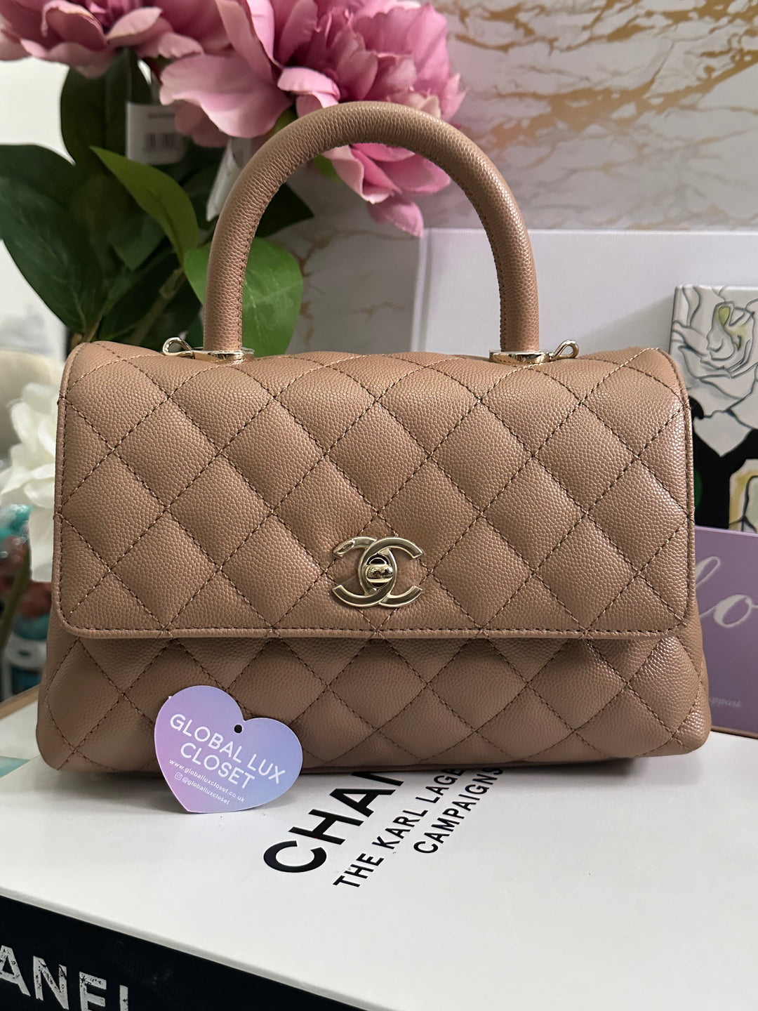 Chanel 22K Pre Fall/Winter 2022 Dark Beige Caviar LGHW Coco Handle Size Small with detachable strap