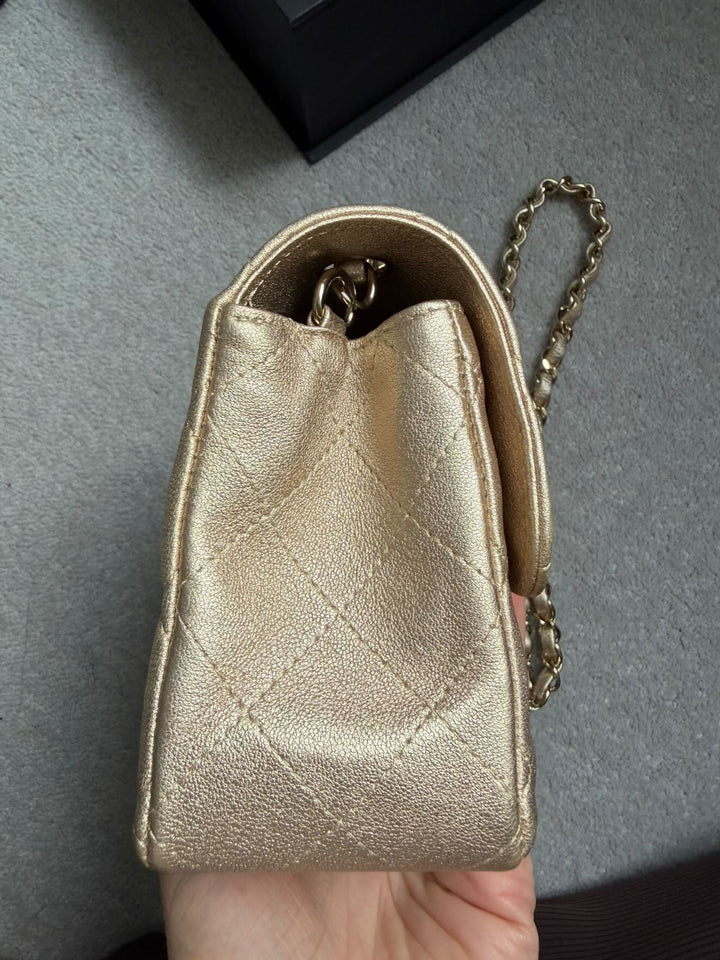 CHANEL series 31 21P Collection Iridescent Gold Lambskin LGHW Mini Rectangular Flap Bag 2021