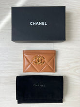 Load image into Gallery viewer, Chanel 19 Flat card holder in Caramel Lambskin GHW
