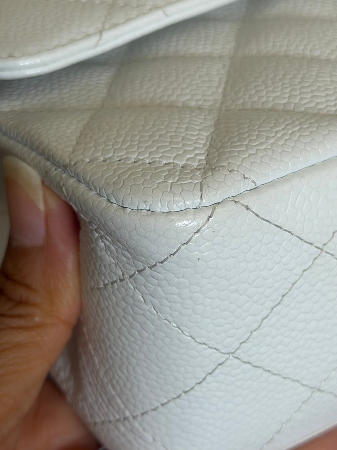 CHANEL series 12 Vintage White Caviar SHW Medium ML Timeless Classic Double Flap Bag 2009