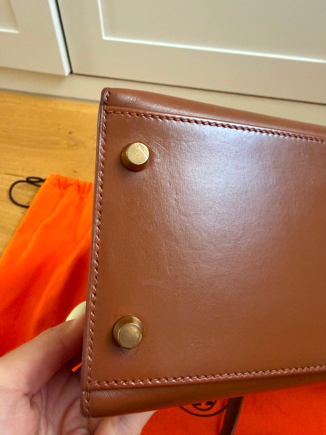 HERMÈS Kelly 32 Noisette Box leather GHW Stamp F in sq 2002 RARE