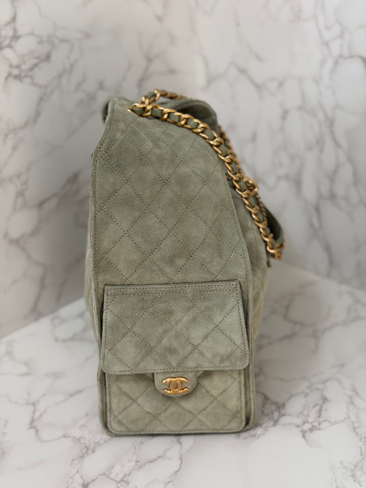 CHANEL 25C 2025 Khaki Suede Aged GHW 25 Hobo Bag size Medium