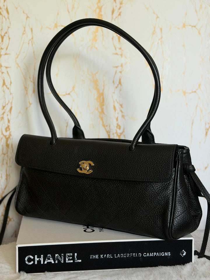 CHANEL 26S Black Caviar GHW East West Hobo Bag Matthieu Blazy SOLD OUT 2026