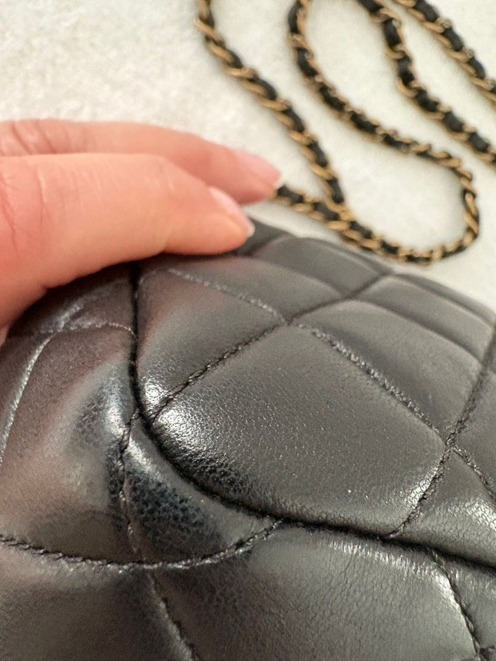 CHANEL series 20 Black Lambskin Anyique GHW Mini Flap Bag Seasonal Minaudières 2014 Limited Runway “meat package” collection