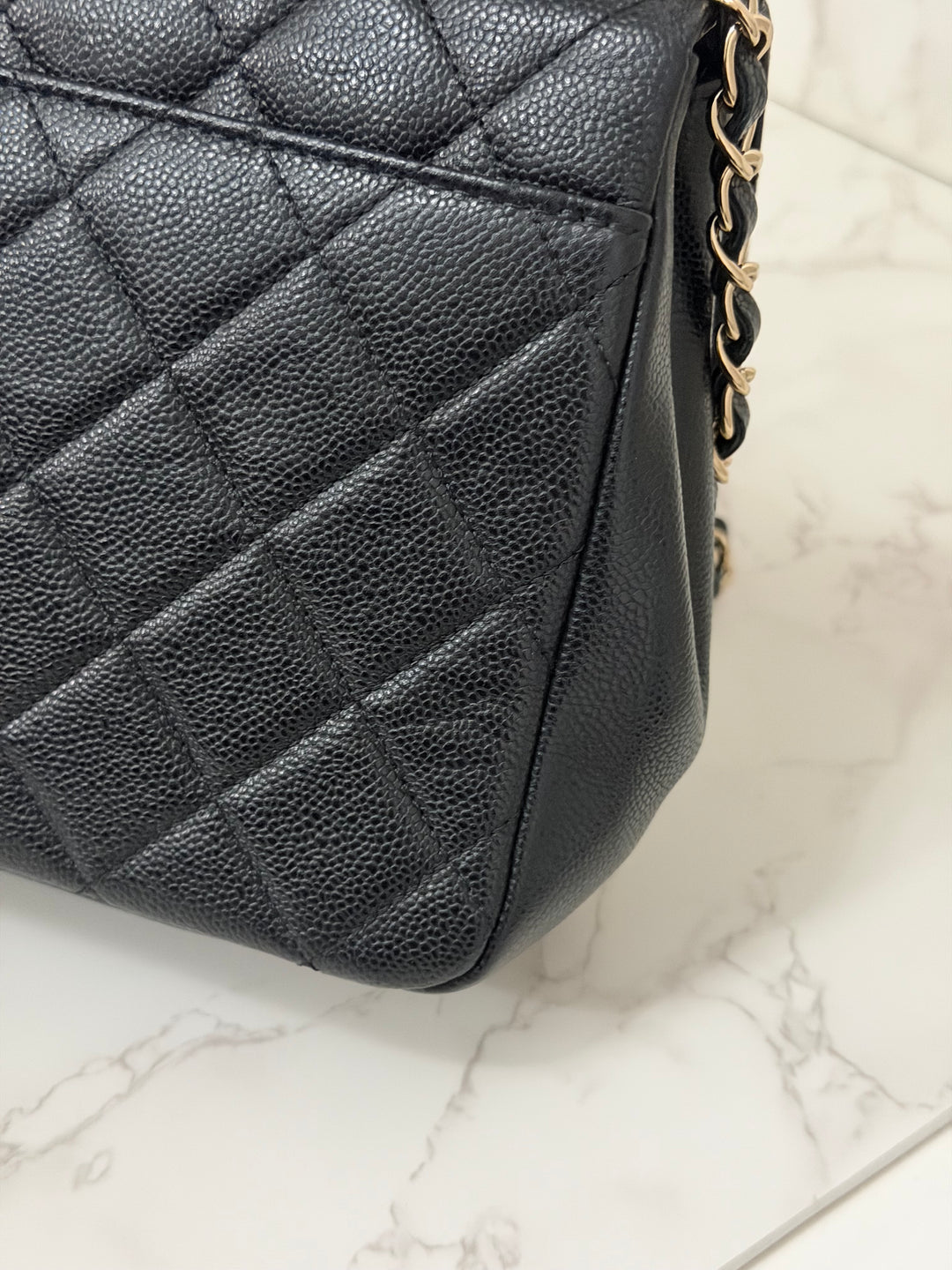 CHANEL Black Caviar LGHW Medium Business Affinity Flap Bag Microchipped