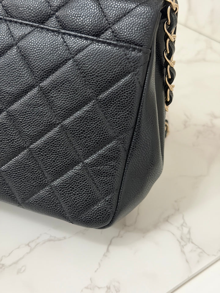 CHANEL Black Caviar LGHW Medium Business Affinity Flap Bag Microchipped
