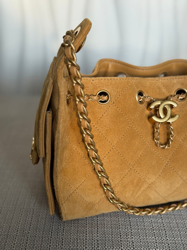 CHANEL 26C Dark Beige Camel Suede U5319 Aged GHW Mini 25 Hobo Bag