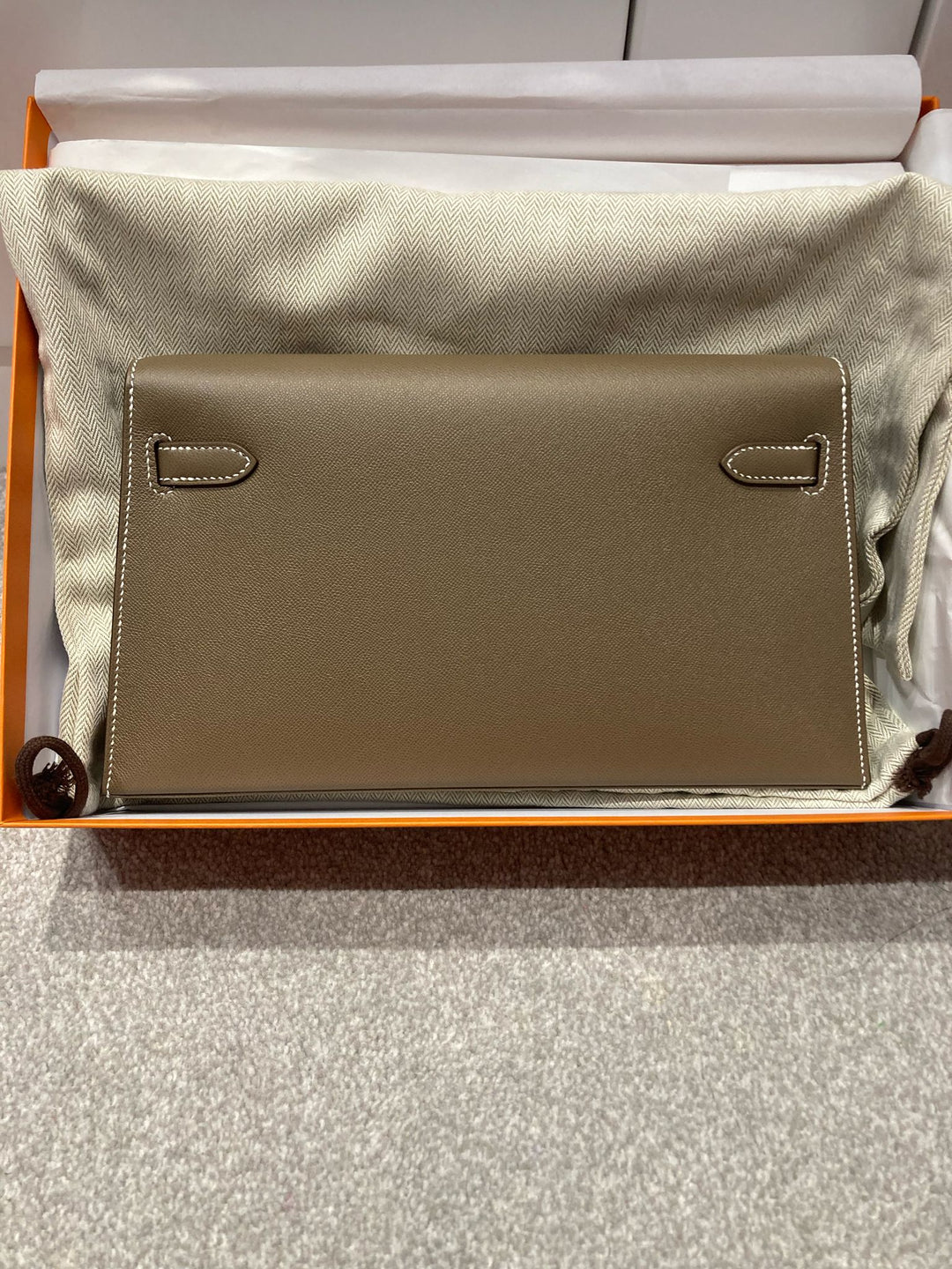 Hermes Kelly Elan EtoupeVeau Madame Leather GHW Stamp Z (2025)