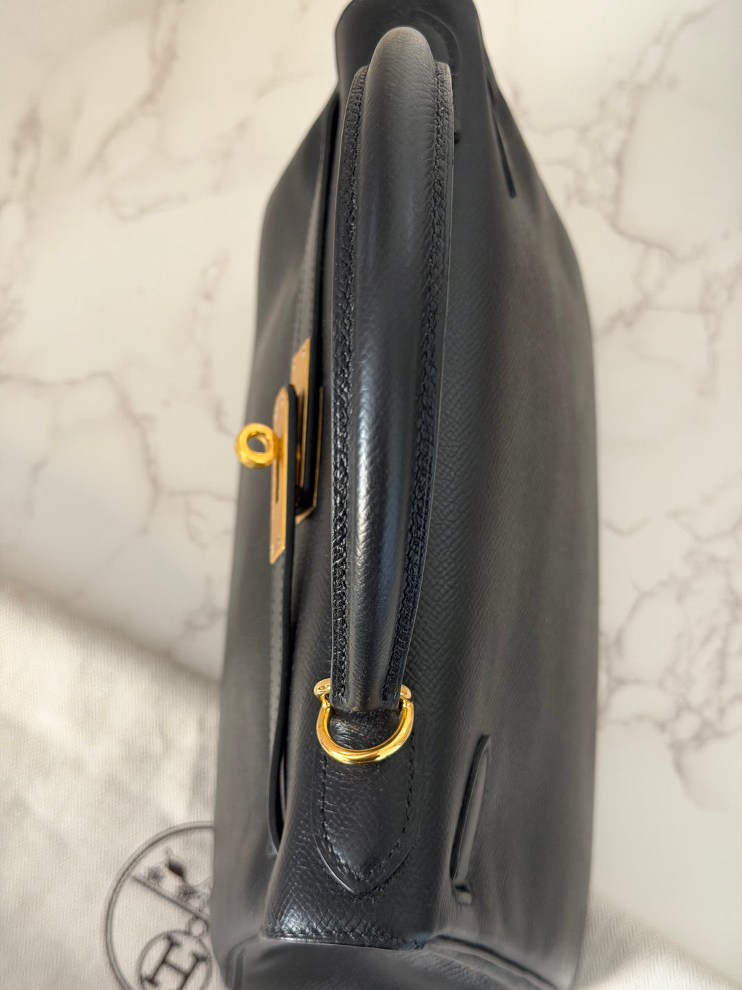 Hermes Noir/Black Epsom Leather GHW Kelly 28 stamp N 2010