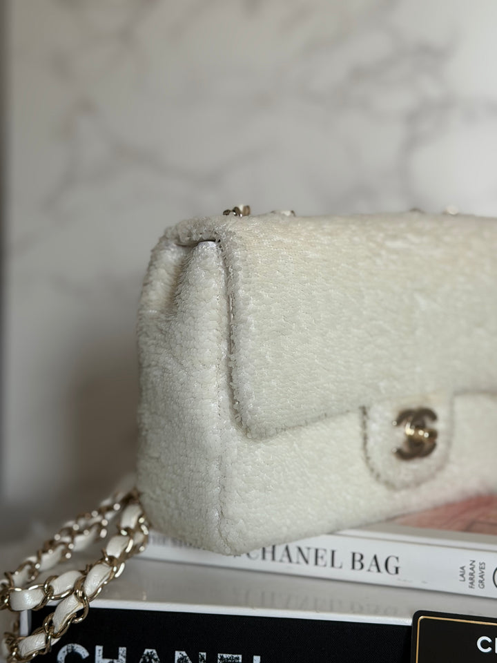 CHANEL series 28 19B White Sequin SMALL Flap Bag LGHW 2019
