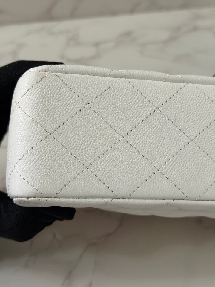 CHANEL 2023 White Caviar LGHW Medium ML Timeless Classic Double Flap Bag