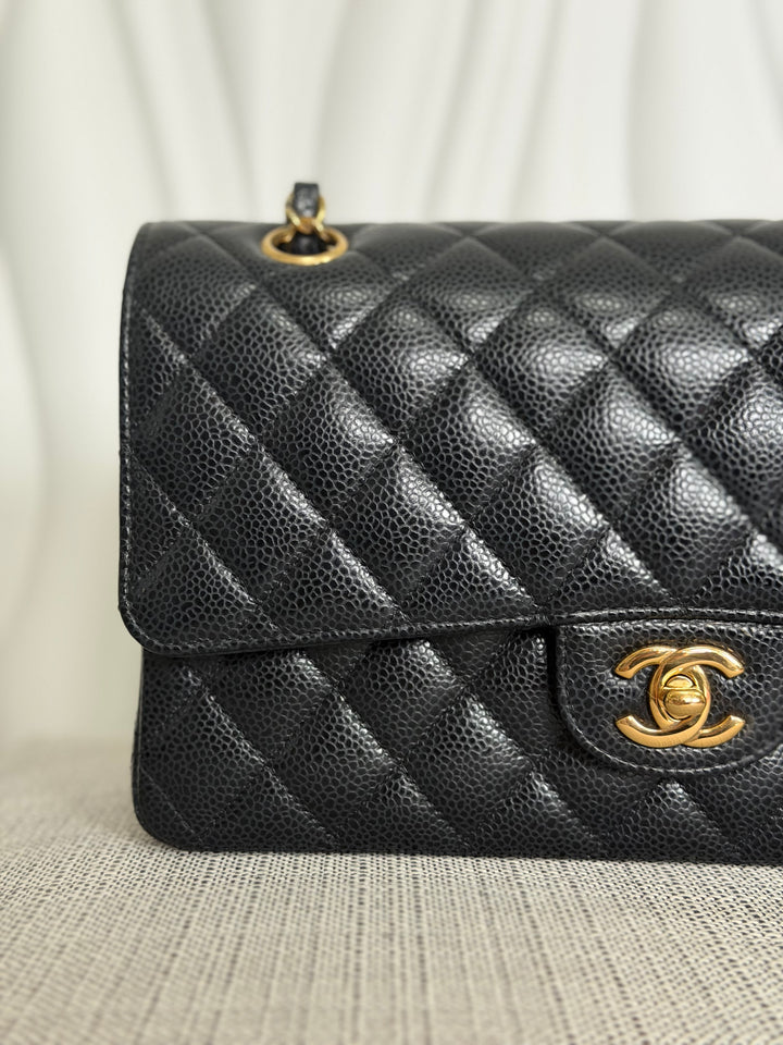 CHANEL 2022 Black Caviar GHW Timeless Classic Medium ML 11.12 Double Flap Bag