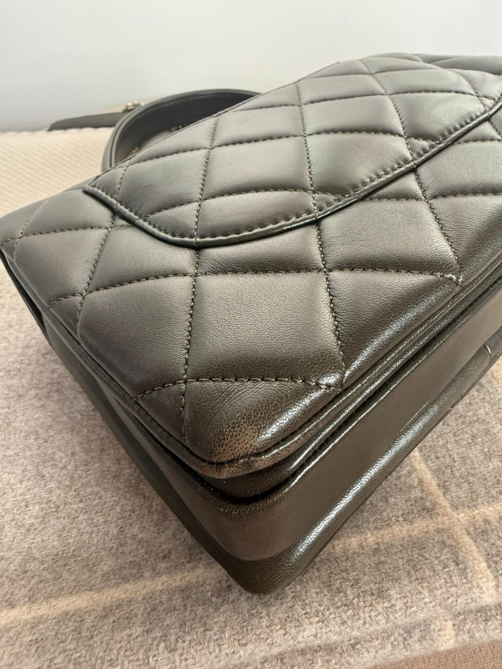 CHANEL series 23 2016 Khaki Green Lambskin LGHW Trendy CC Flap bag size Small with detachable chain