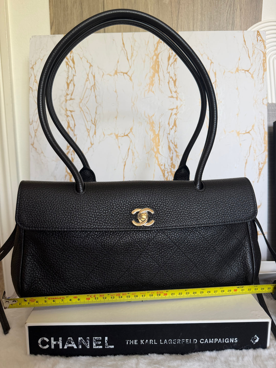 CHANEL 26S Black Caviar GHW East West Hobo Bag Matthieu Blazy SOLD OUT 2026