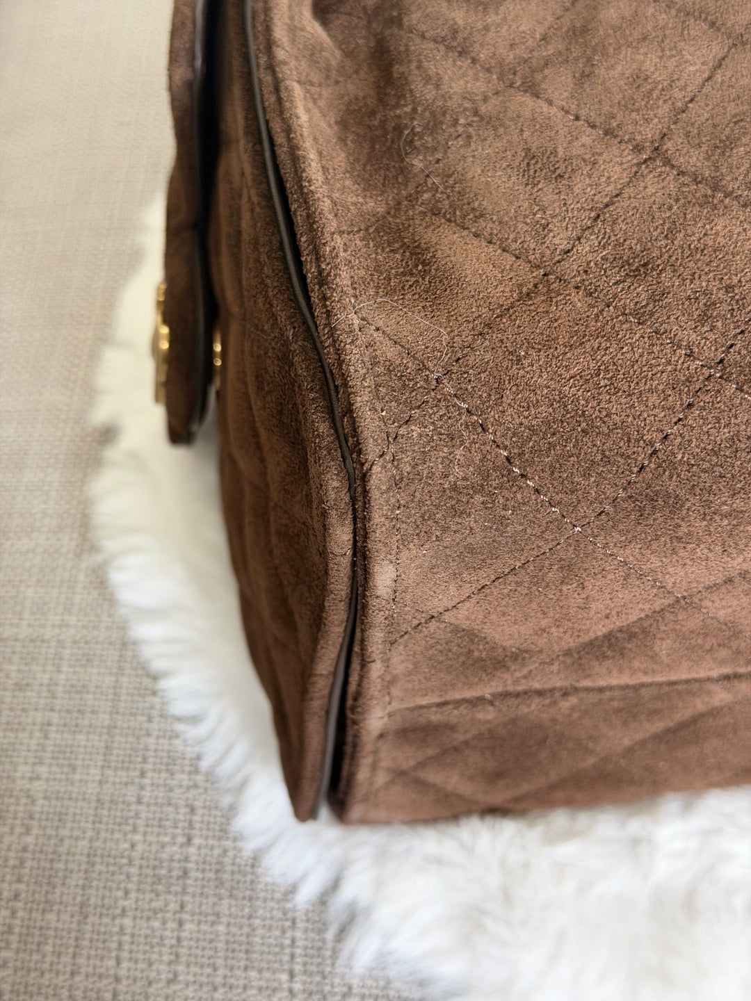 CHANEL 25K Dark Chocolate Brown Suede Aged GHW 25 Hobo Bag size SMALL 2025