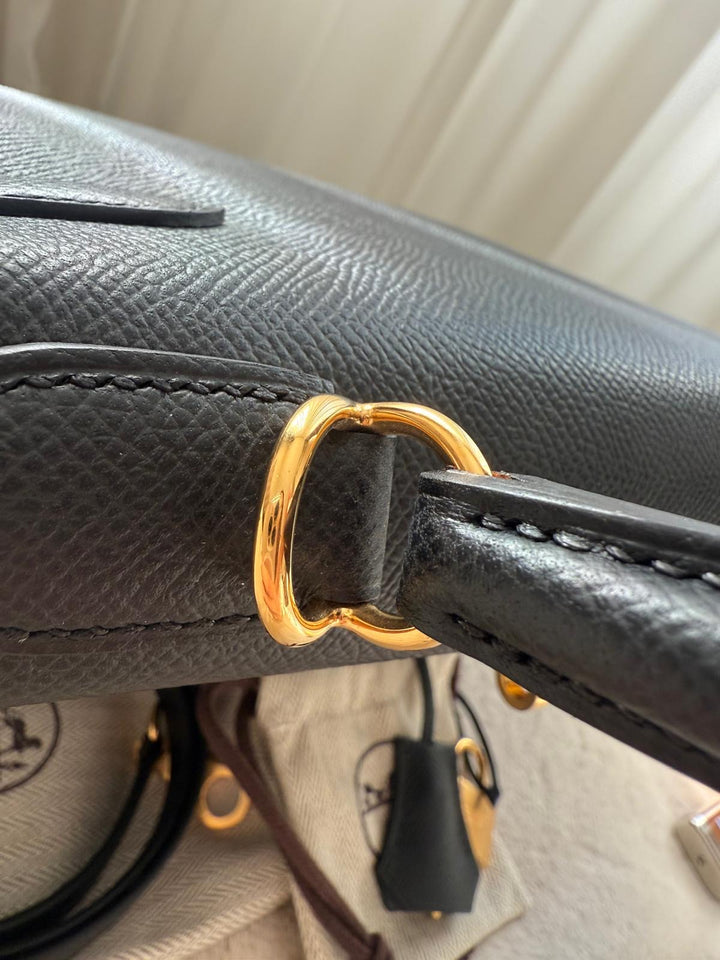 Hermès Kelly 28 Black Sellier Epsom Leather GHW Stamp B 2023 Kept unused Box fresh