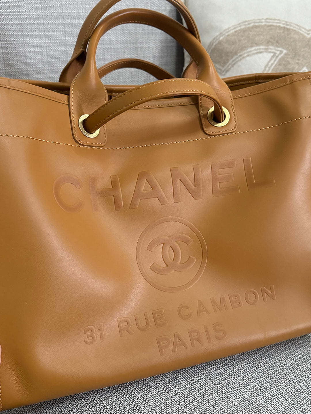 Chanel series 31 21S 2021 Spring/Summer collection Caramel Calf skin aged GHW Medium/Large Deauville Tote Bag with Top handle