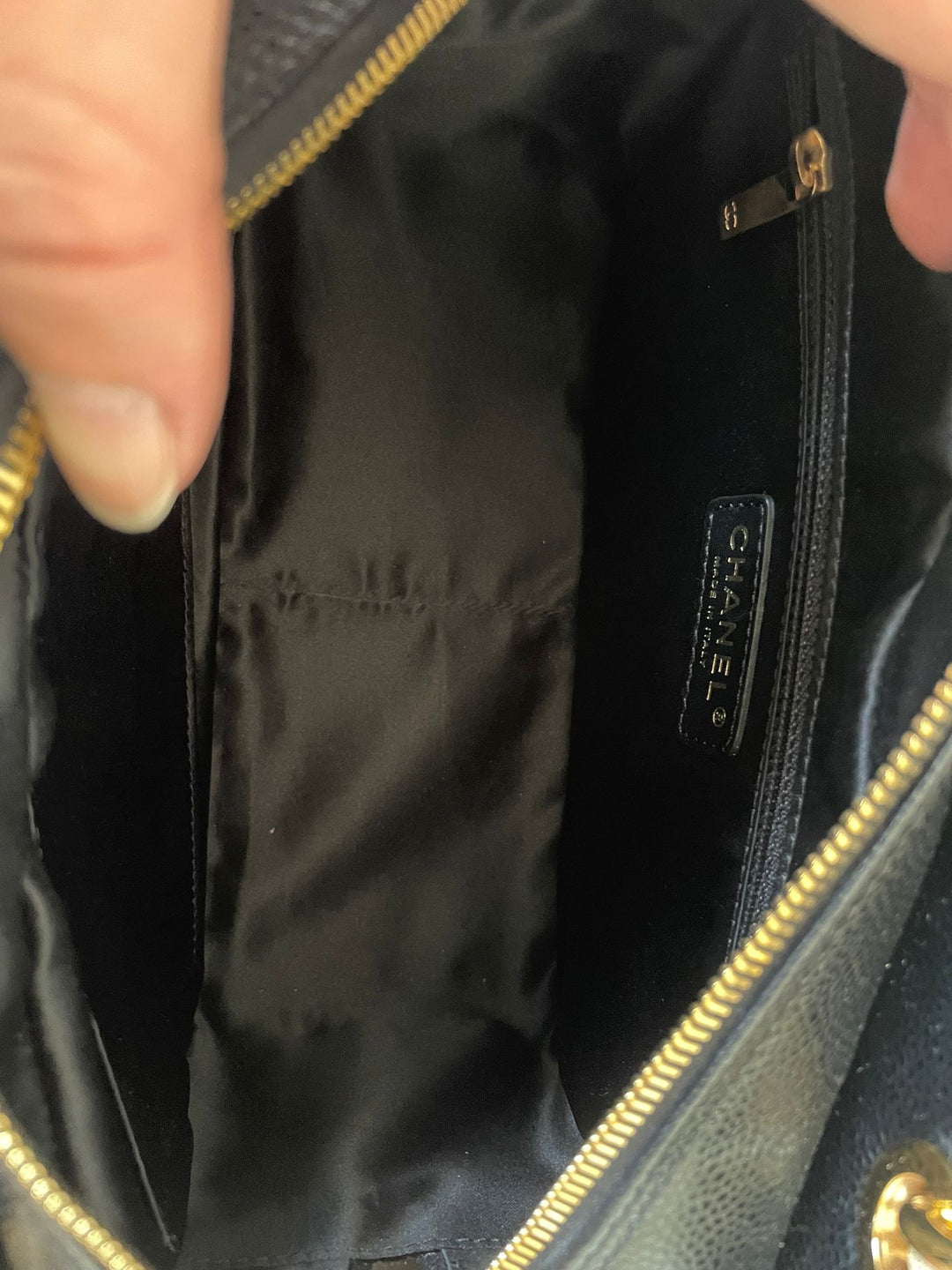 Petite Timeless Tote (PTT) in Black caviar GHW series 14 2011