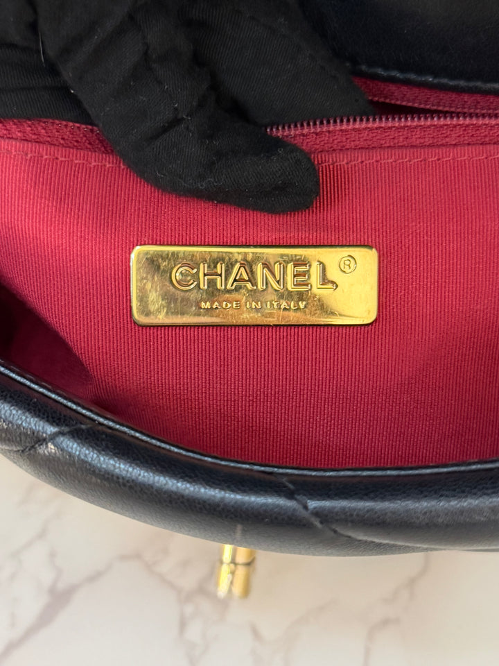 CHANEL 19 Size Small series 31 2020/2021 Black Lambskin Mixed HW Top Handle Flap Bag