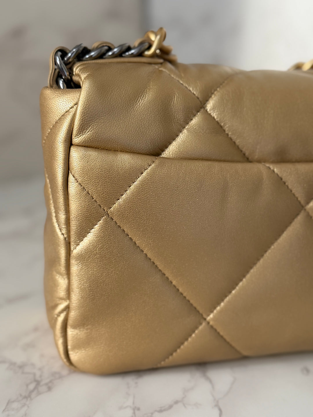 CHANEL series 30 2020 Gold metallic Goatskin 19 size Small with Mixed Hardware