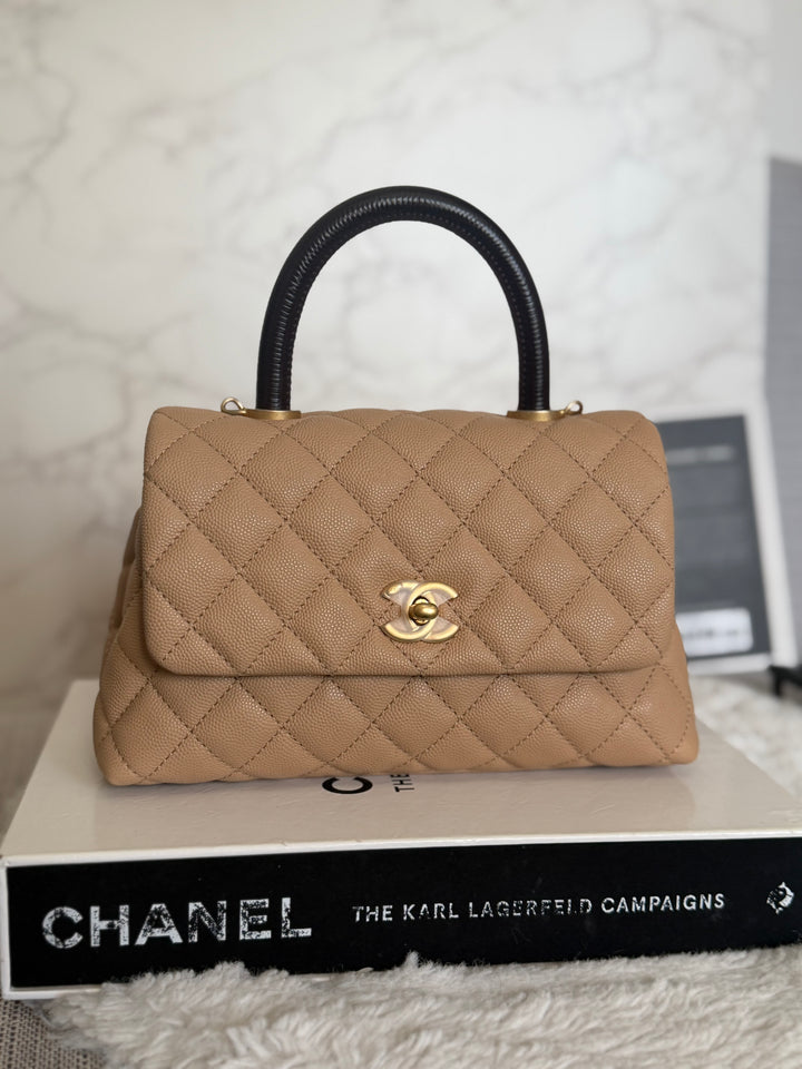 CHANEL series 29 Beige Caviar Aged GHW Deep burgundy Lizard Handle Coco Handle size Small 2019/2020