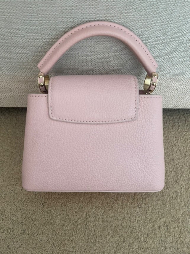 LOUIS VUITTON LV Capucines Mini in Pink LGHW 2020