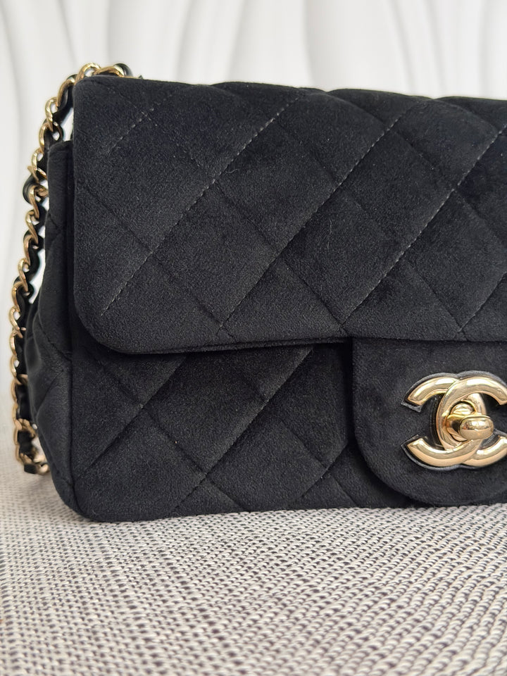 CHANEL series 30 2020 20K collection Black Velvet Crystal Pearl Crush Adjustable Strap LGHW Mini Rectangular Flap Bag