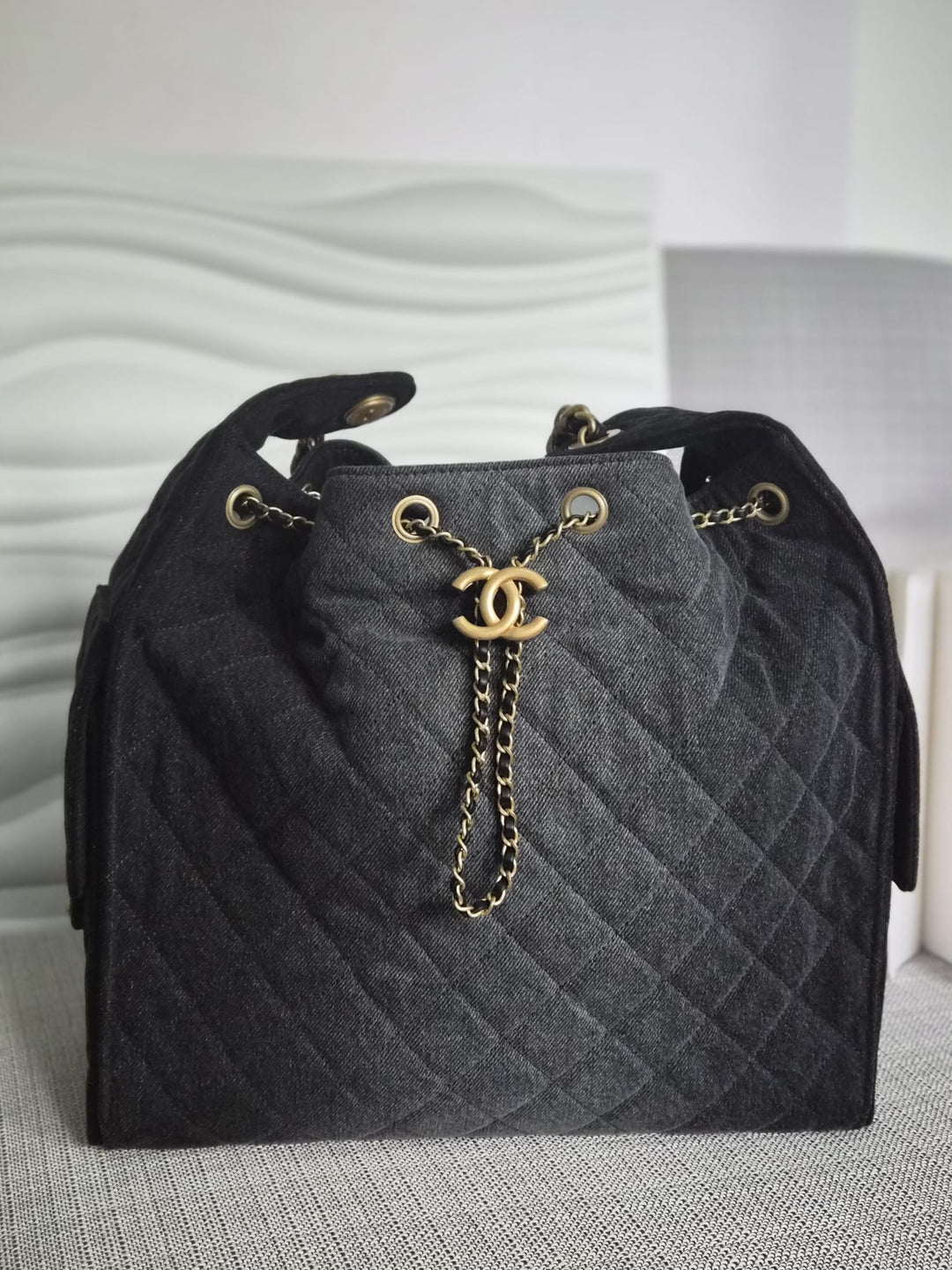 CHANEL Black Denim Medium 25 Hobo Bag with Detachable Pouch Aged GHW