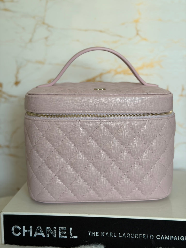 CHANEL series 31 21S Lilac undertone Pink Caviar Vanity Make Up Case 2021