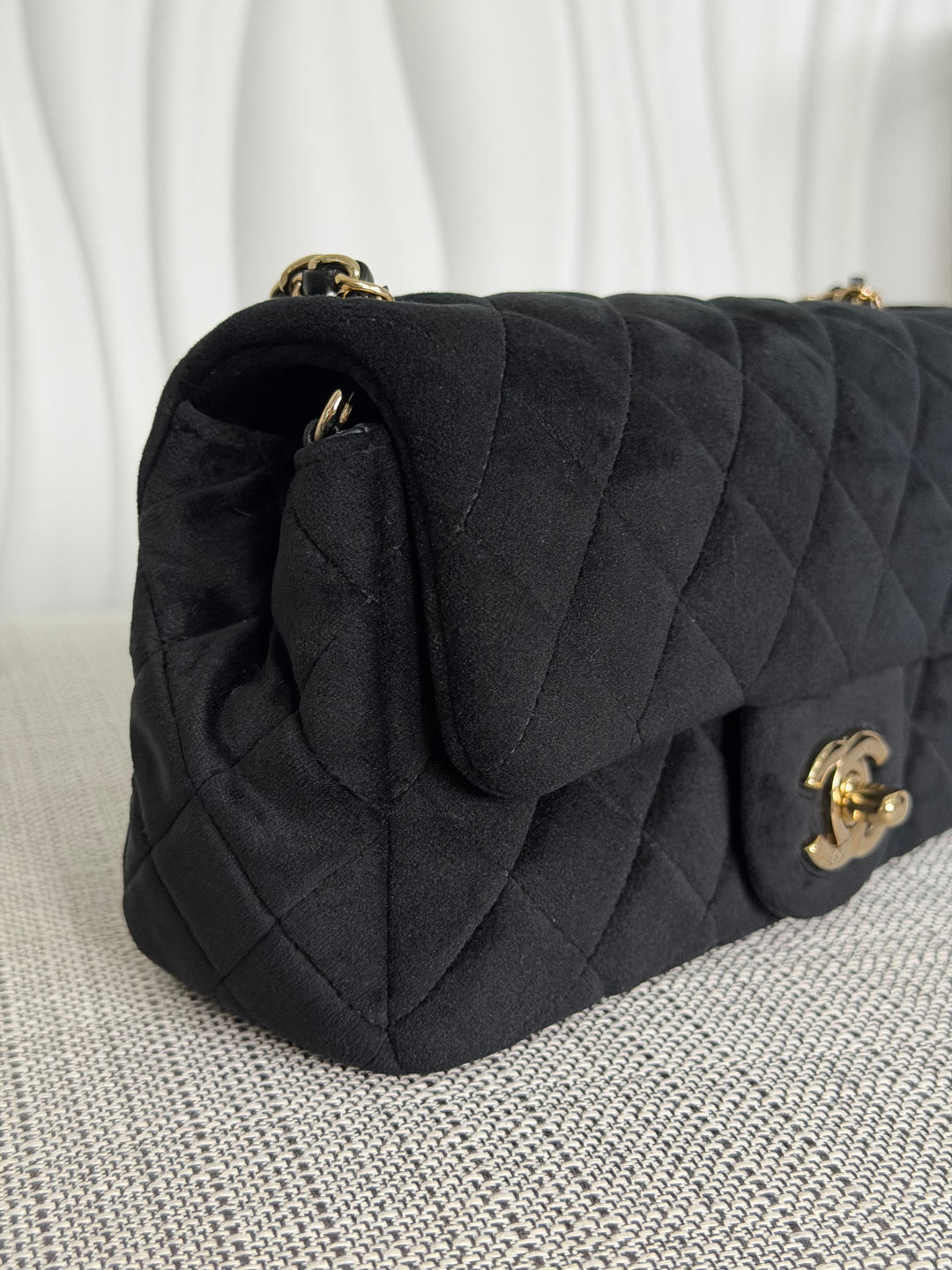 CHANEL series 30 2020 20K collection Black Velvet Crystal Pearl Crush Adjustable Strap LGHW Mini Rectangular Flap Bag