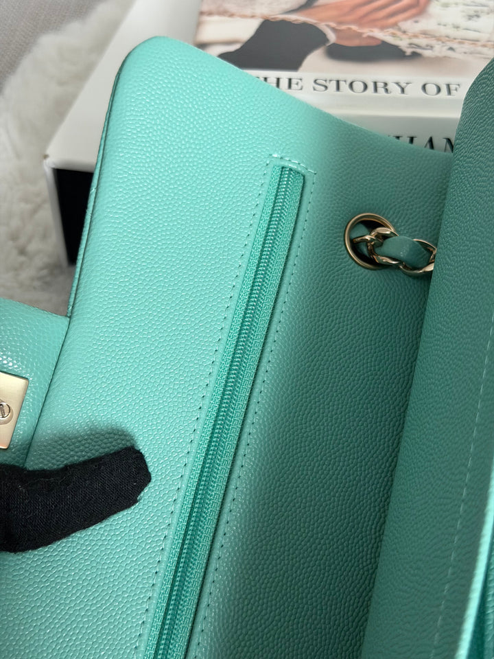 CHANEL 21S series 31 Tiffany Green/Blue Caviar LGHW Small Timeless Classic Double Flap Bag 2021 super rare