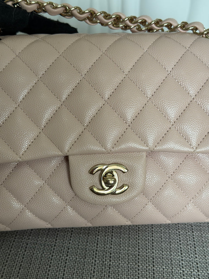 CHANEL 21C 2021 Rose Clair Caviar LGHW Medium ML 11.12 Timeless Classic Double Flap Bag