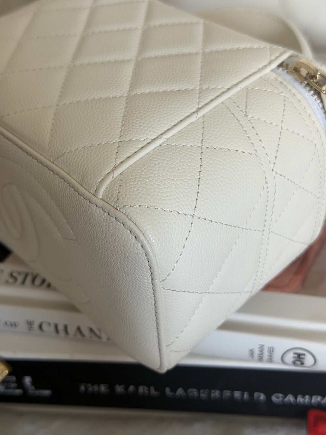 CHANEL 26C White Caviar LGHW Small Vanity with Top Handle 2026