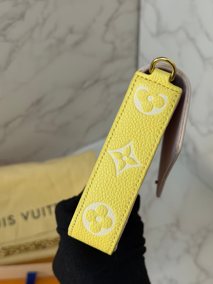 LOUIS VUITTON LV Pochette Felicie 2022 Pink/Beige/Yellow Emprinte Leather