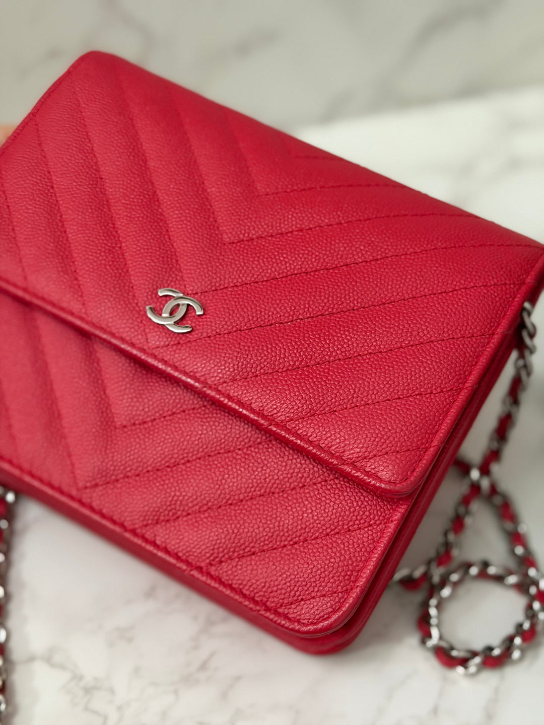 CHANEL series 25 2018 Dark pink chevron caviar SHW Square Wallet On Chain (WOC)