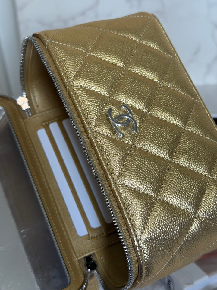 CHANEL 26A Métiers d’art Gold Caviar SHW Small Vanity Top Handle 2026
