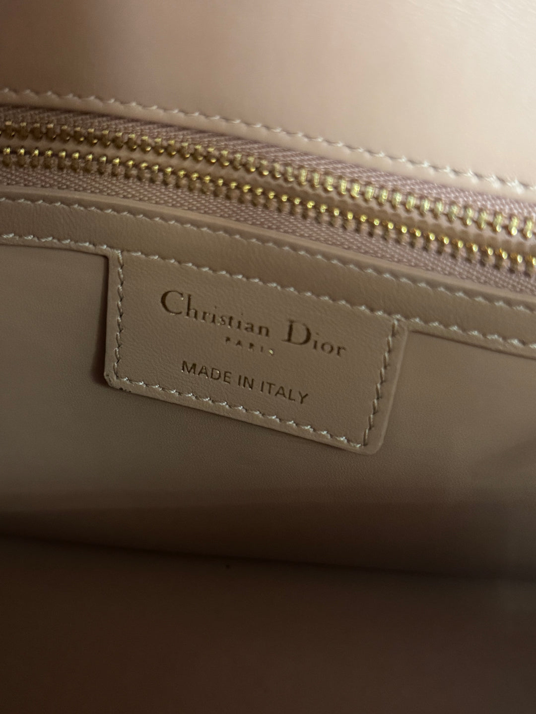 Dior Caro Flap Bag in Rose De Ven Calfskin GHW Medium 25 cms