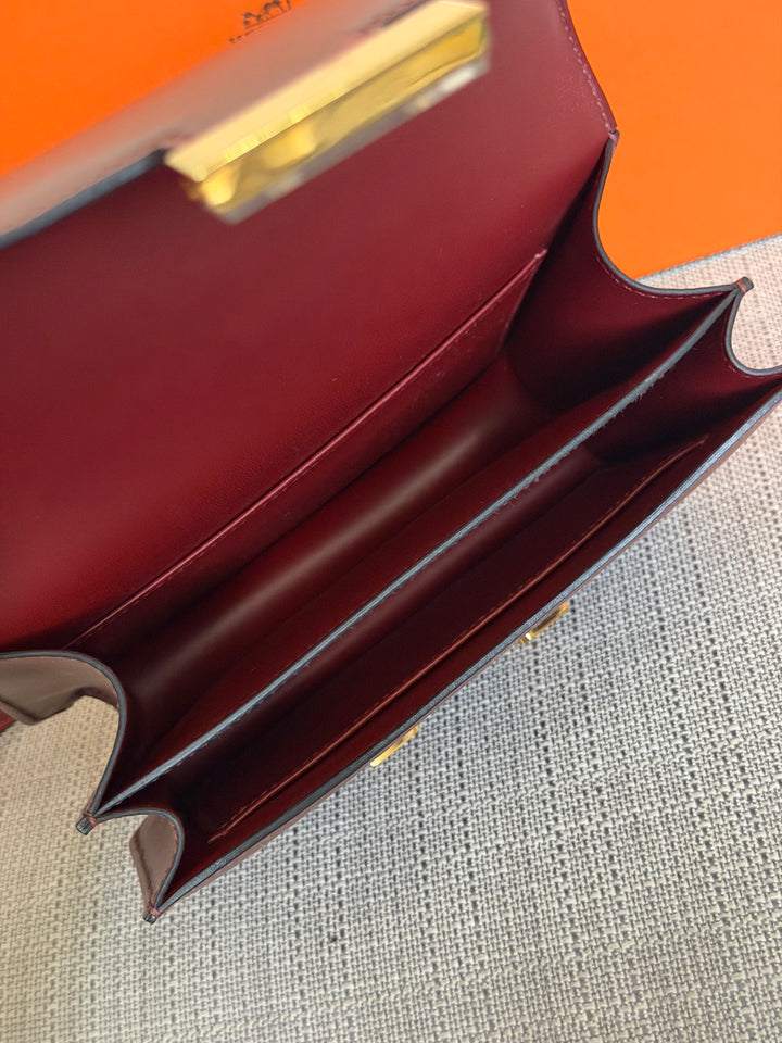 HERMÈS Rouge H Box Leather GHW Mini Constance 18 Flap Bag stamp D 2019