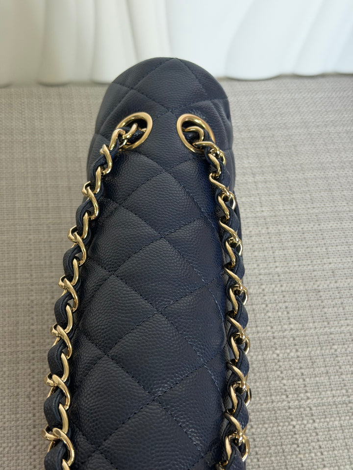 CHANEL series 29 20C Navy Caviar Medium ML Timeless Classic Double Flap Bag 2019/2020