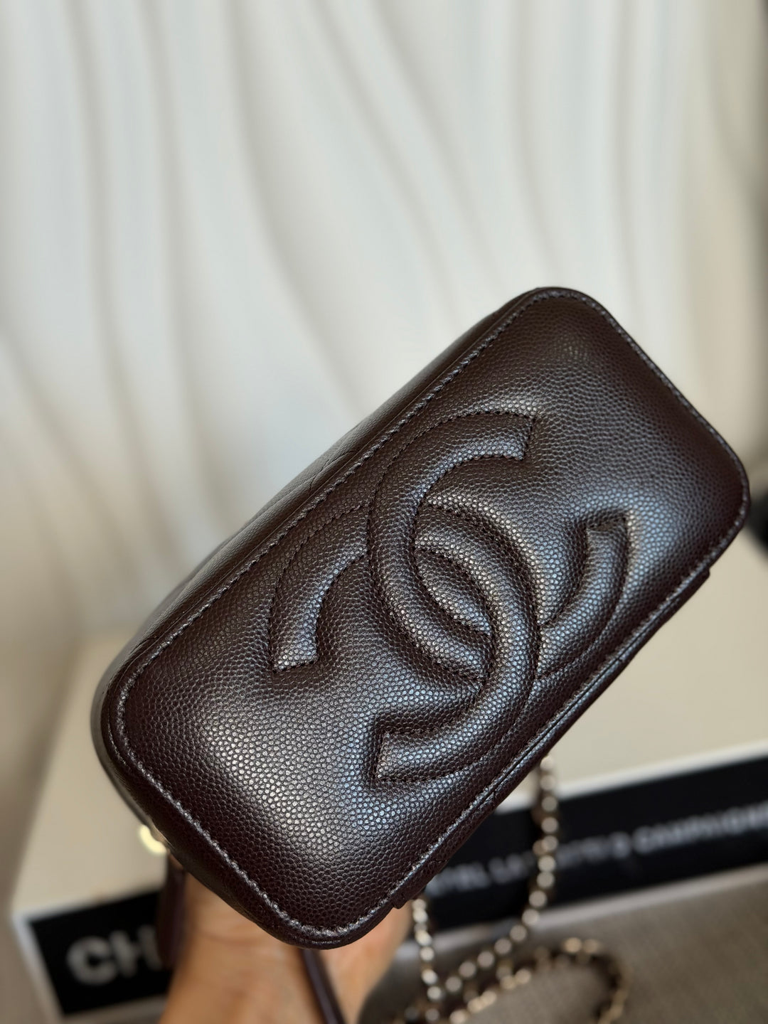 CHANEL 26S Dark Brown Caviar LGHW Small Vanity Case with Top Handle