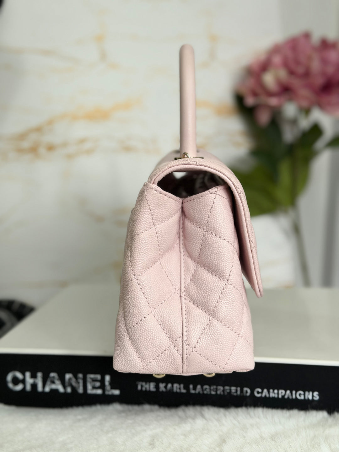 CHANEL 22P Sakura Pink Caviar LGHW Coco Handle Flap Bag with detachable strap 2022 size SMALL