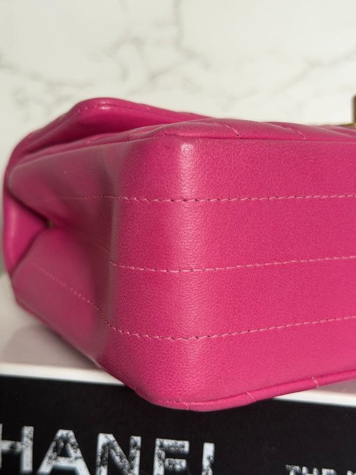 CHANEL series 21 Pink Lambskin Chevron Mini Rectangular Flap Bag with GHW 2015