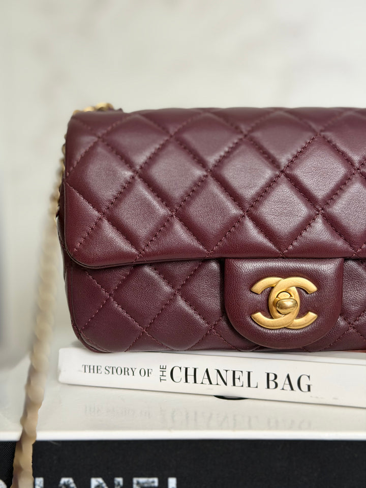 CHANEL 21B Burgundy Lambskin Aged GHW Pearl Crush Adjustable Chain Mini rectangular flap Bag 2021