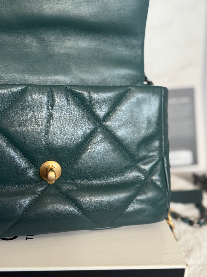 CHANEL 19 size SMALL in 20B Teal Dark Green Goat skin mixed hardware 2020