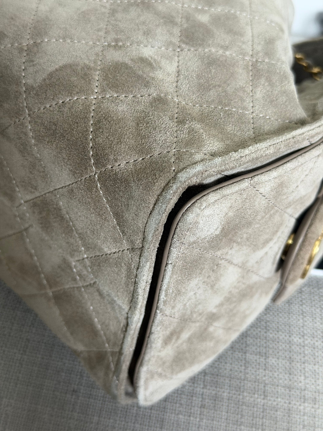 CHANEL Grey Suede 25 Hobo Bag size SMALL aged GHW 2025/2026