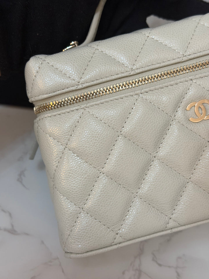 CHANEL 25B 2025 Light Grey Caviar LGHW Long Vanity Bag with Detachable Chain